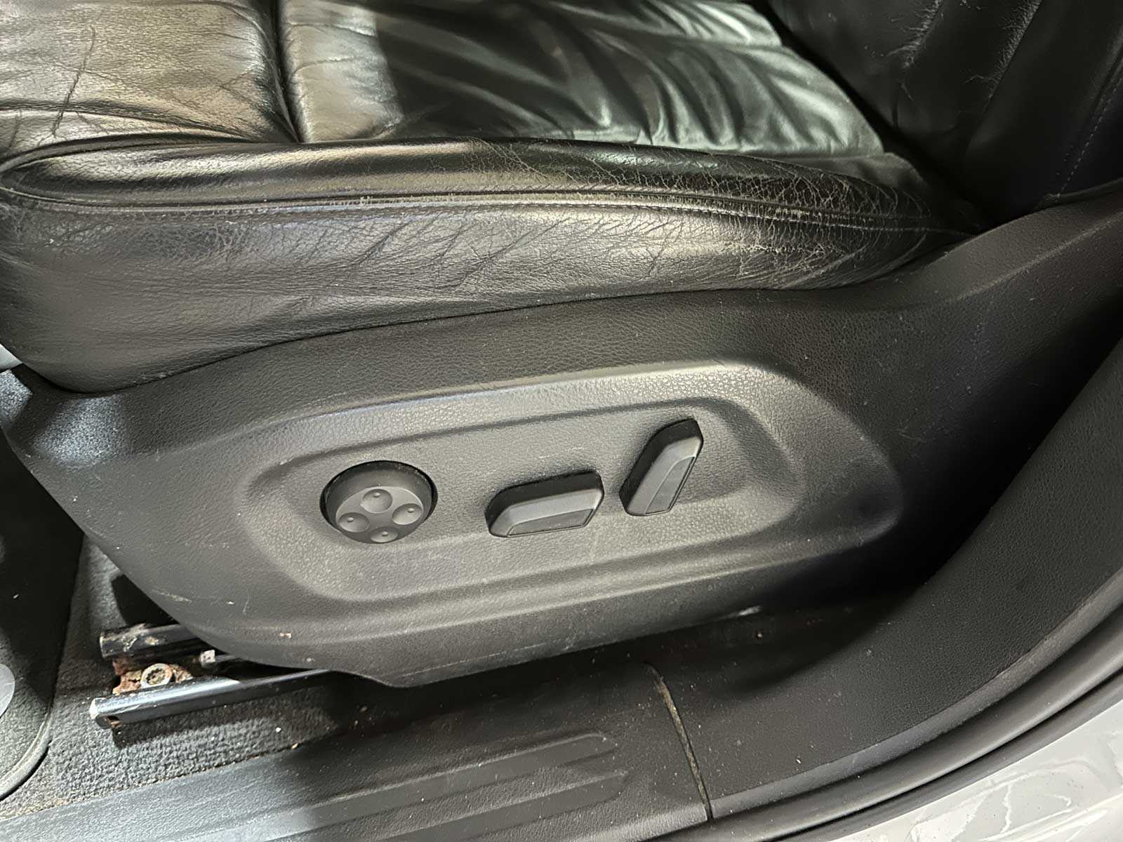 Audi Q5 3.2 FSI V6 Quattro Pro Line 269pk 2010, J-936-ZV