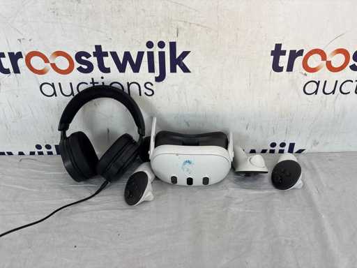 Meta Quest 3 128GB – VR headset | Trust GXT 498 – Gaming headset