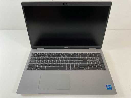 Dell Latitude 5520 15,6", Core(TM) i7 11e génération, 32 Go de RAM, 512 Go NVMe Laptop