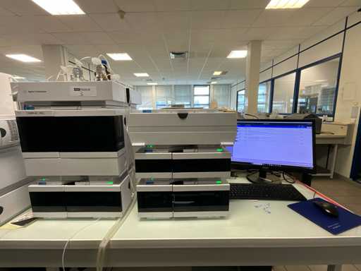 2018 AGILENT 1260 Infinity II HPLC System