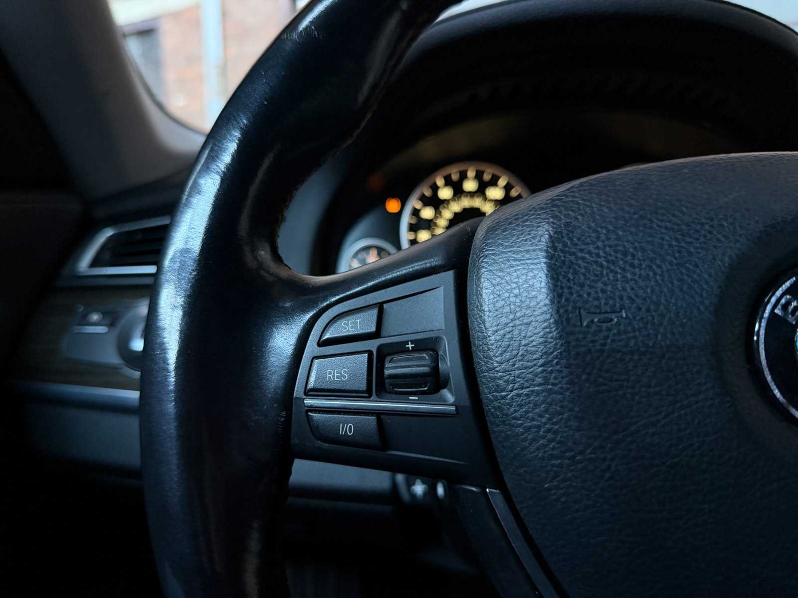 BMW 750Li xDrive 4.4 V8 7-serie 408pk 2012