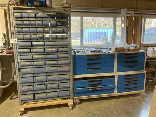 Grote partij kast en deurbeslag