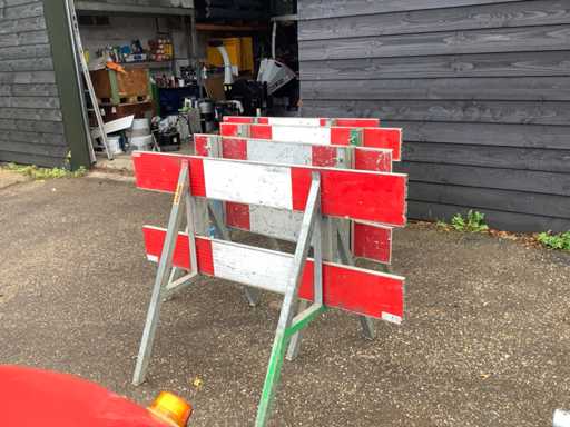 Indicatoare pentru lucrări rutiere (4x)