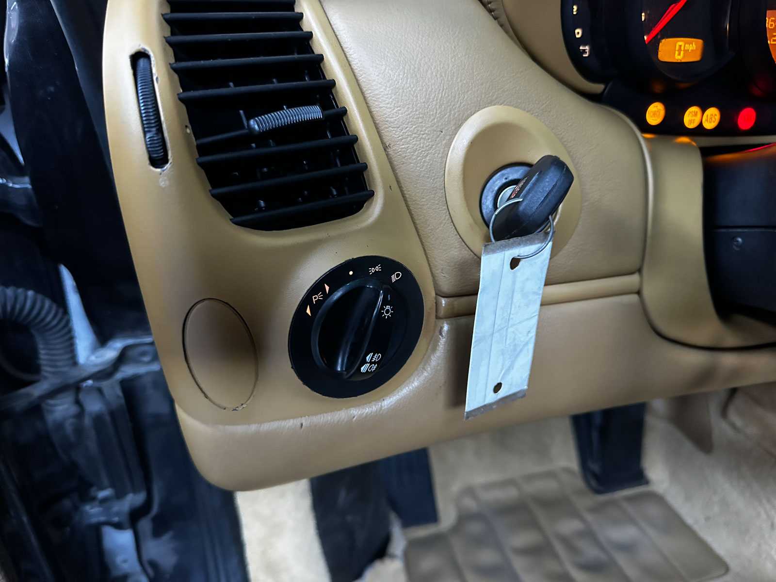 Porsche 911 Carrera 4 Cabriolet 3.6 996 320pk 2002 Youngtimer HANDGESCHAKELD 