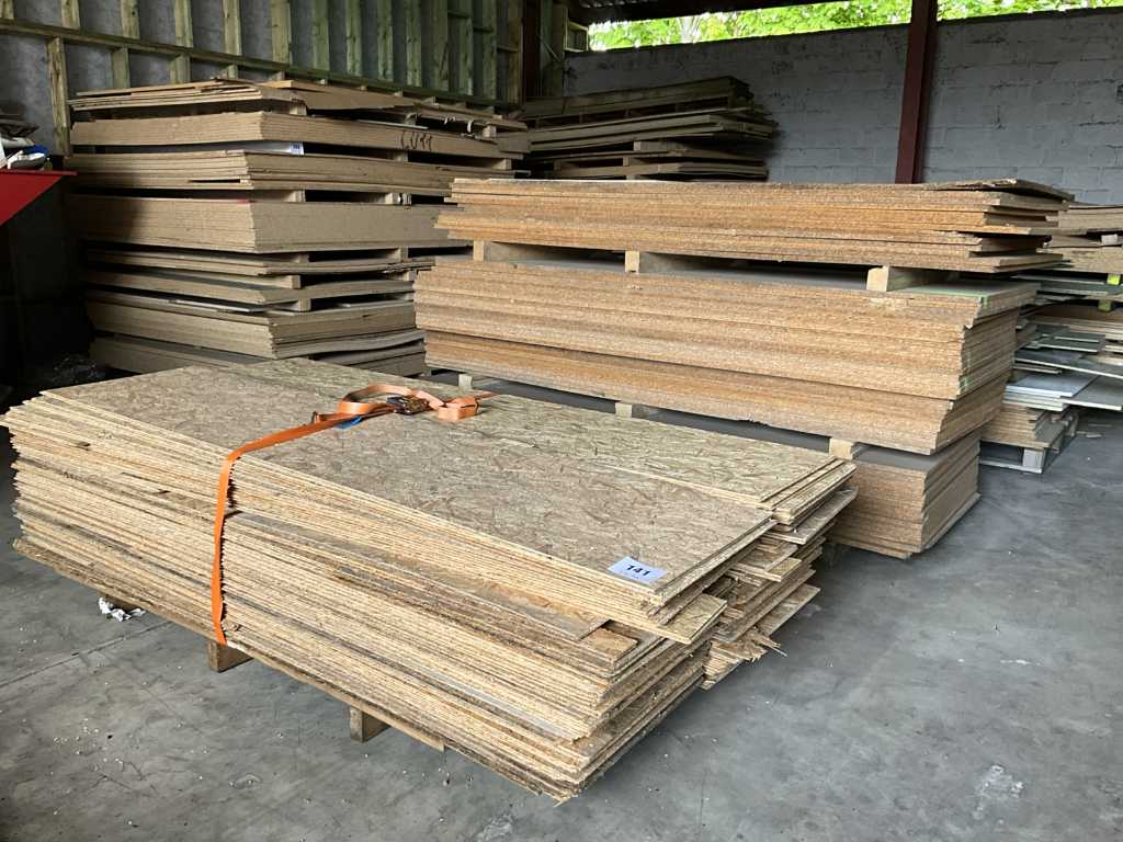 Partij diverse OSB en MDF platen