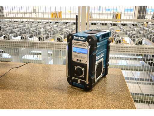 Makita DMR112 DAB Construction Radio