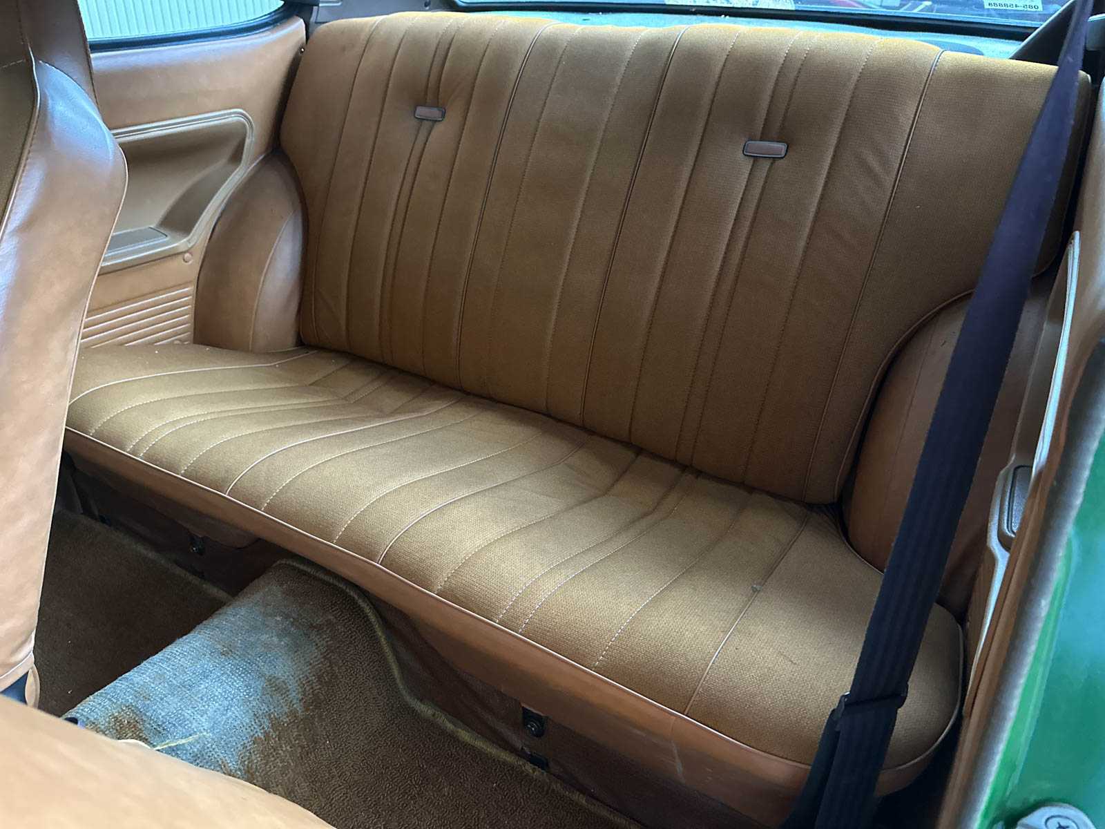 Toyota Carina 1.6 de Luxe 75pk 1976, 98-JU-66