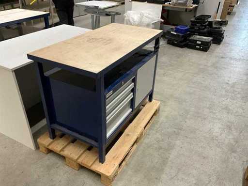 Werkbank Werkstattmöbel, 3 Schubladen, 1 Türe, massive Arbeitsplatte, abschließbar