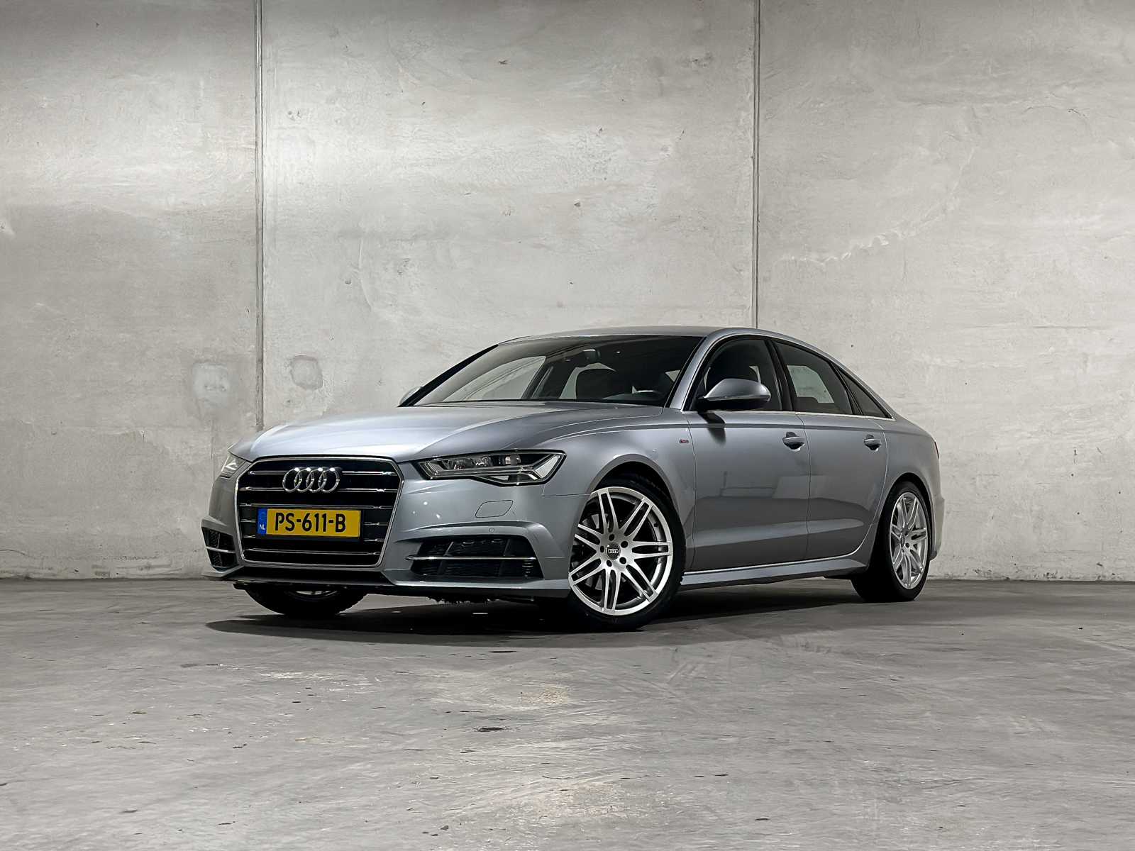 Audi A6 Limousine 1.8 TFSI S line Edition 190pk 2017 (Origineel-NL), PS-611-B