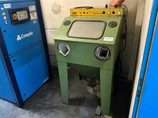 PEENMATIC MICRO 75 S Hand Blasting Cabinet