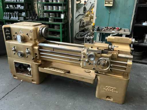 CMT - URSUS 200 - Paralleldrehbank