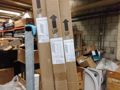 U?? glisant? de col? de du? (3x)