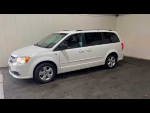 3a583c2f-be4c-4c15-b5f5-12d4c22f3f33.mp4