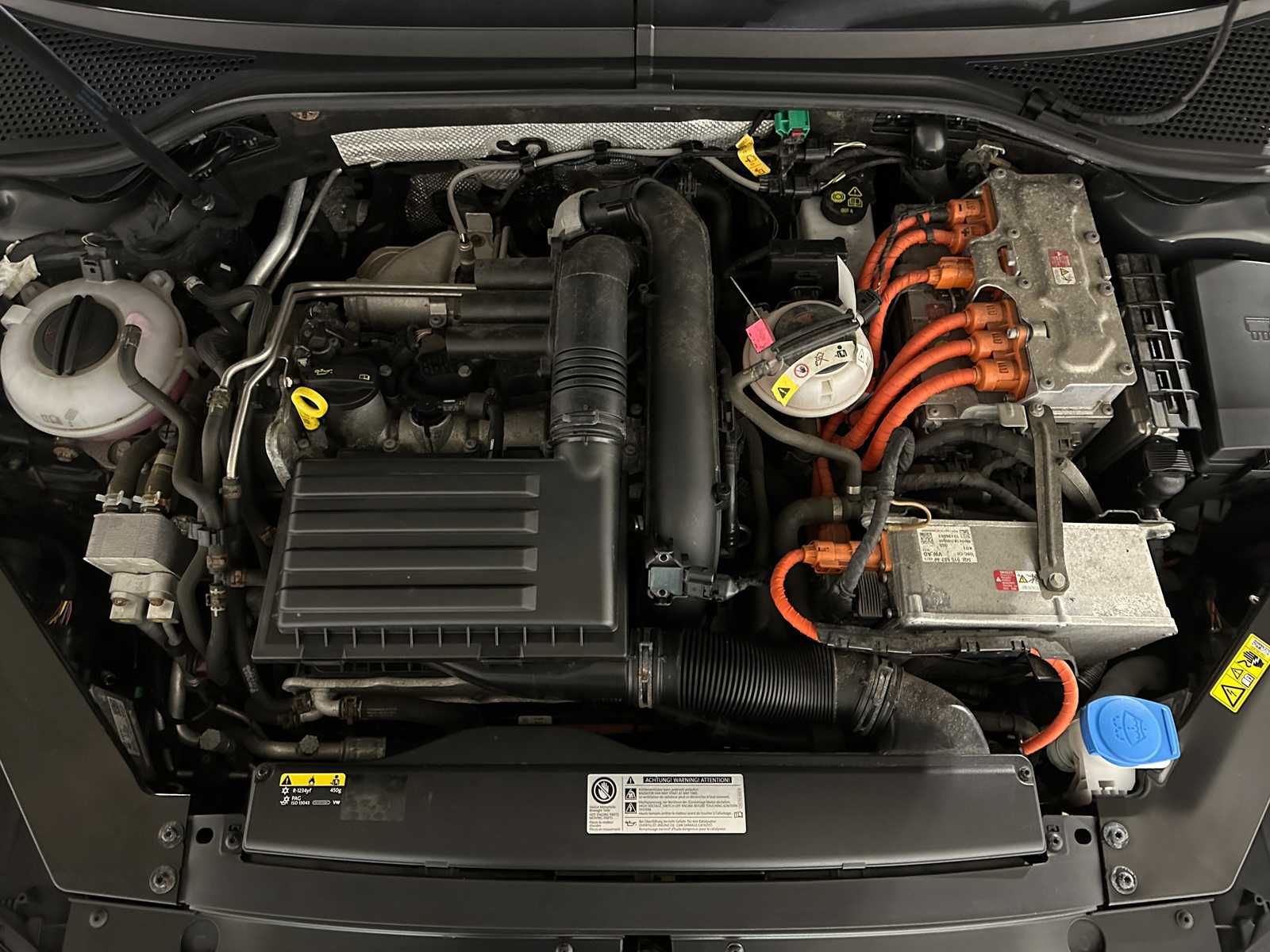 Volkswagen Passat Variant 1.4 TSI GTE 218PK 2016, TT-887-T