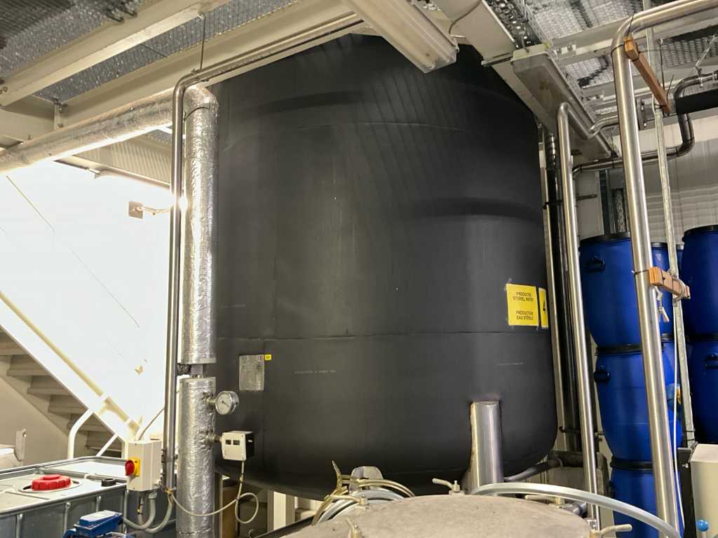 2001 3C Insulated Stainless Steel Water Storage Tank