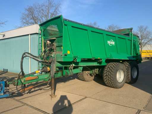 2009 Rozrzutnik Tebbe HS 180