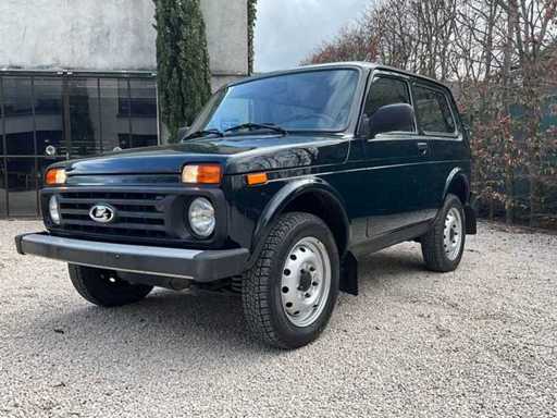 2019 Lada 4X4