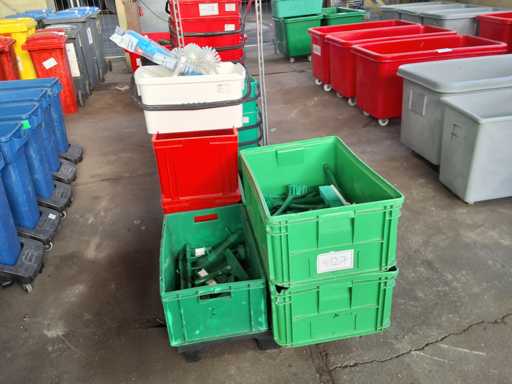   6 VIKAN environmental boxes with work equipment