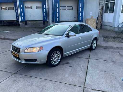 Volvo S80 2.5 T 2008 Momentum pentru pasageri