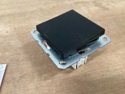 Comutator încrucișat Q-link F-line (12x)