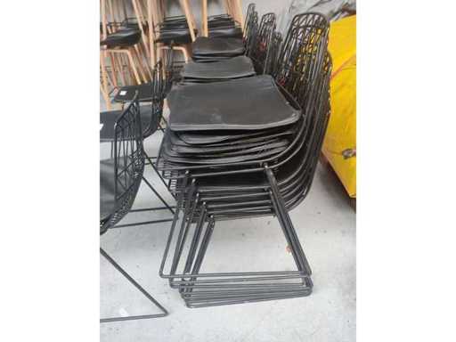 8x chair black (8x)