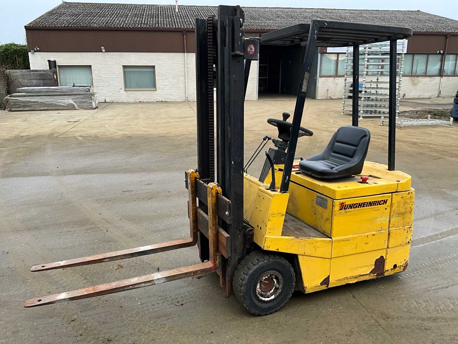 1995 Forklift electric 24V – 1200kg