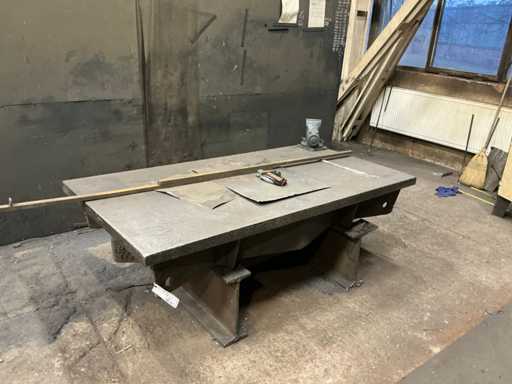 Table de soudure 2000x1000 + Étau