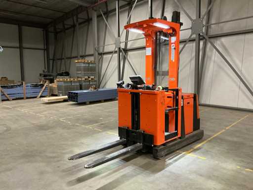 Toyota BT Optio OME100M 2022 Camion Man-up