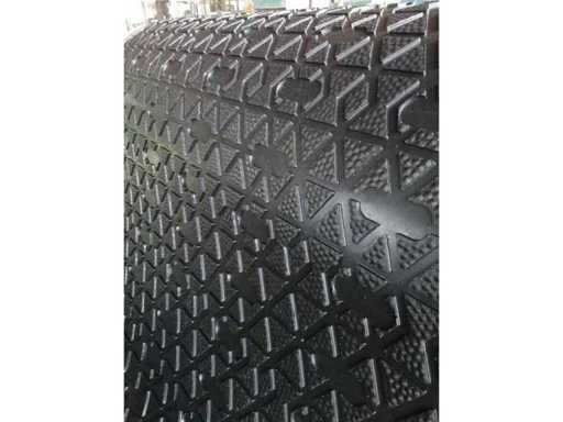 Rubberen mat op rol  (36,6 m2)
