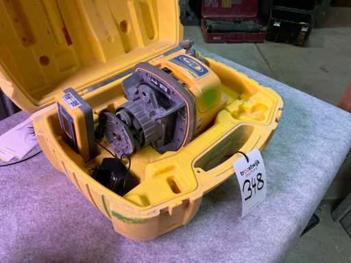 2010 Spectra LL500 Nivelator