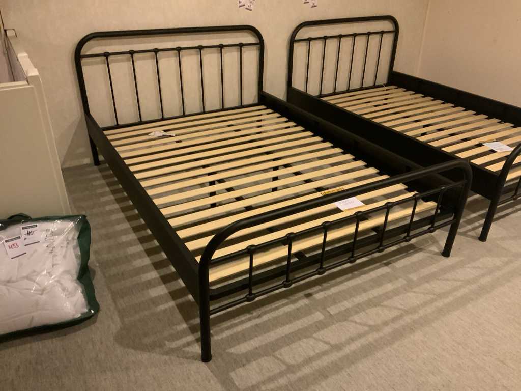 Double bed 140/200