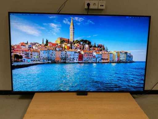 Sharp (PN-HW751) 75", 3840x2160 (UHD) TFT-LCD - Moniteur