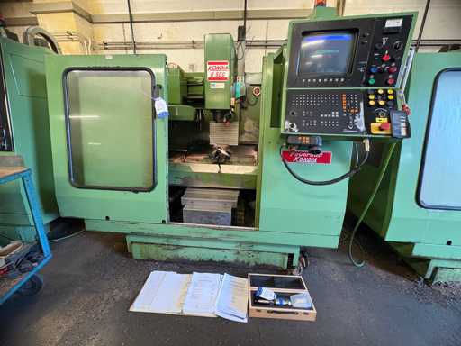 Centre d’usinage vertical CNC KONDIA B 500