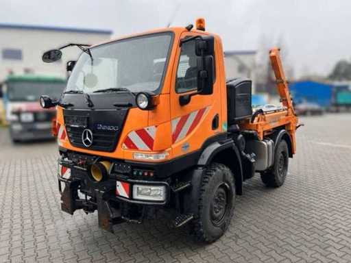 2009 MERCEDES-BENZ Unimog U 20 (405) skiploader - 4x4 - Jotha swapsysteem - 150 pk