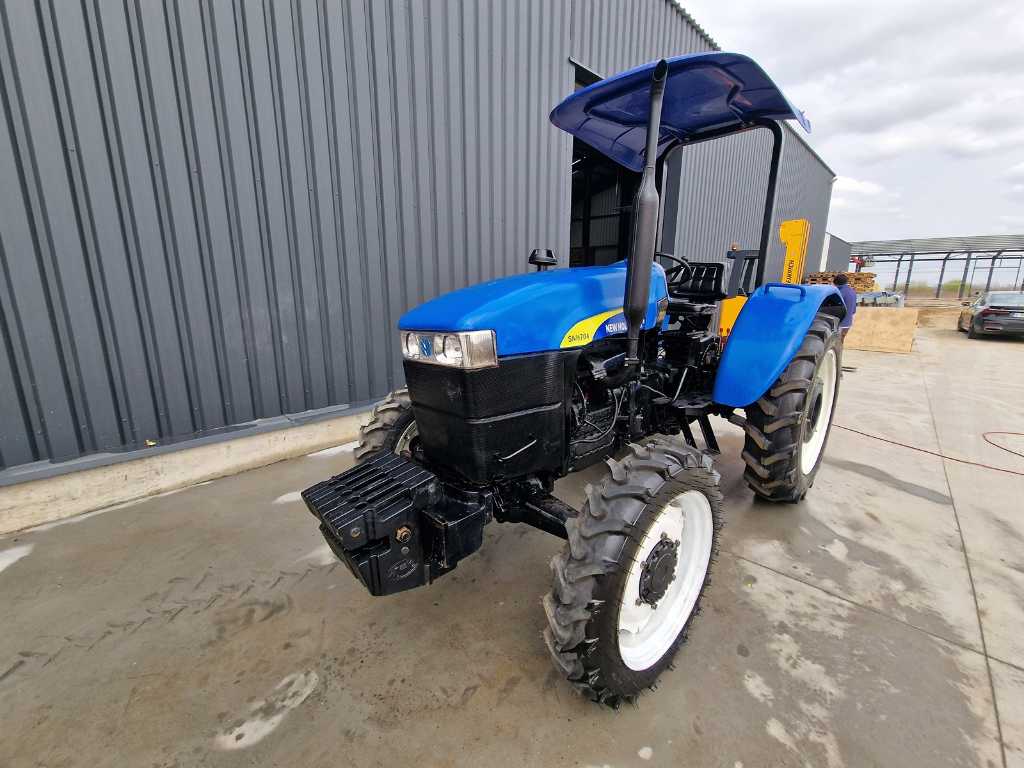 NEW HOLLAND  SNH 704  4-Wheel Drive Tractor 2014