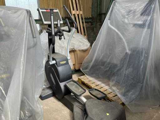TECHNOGYM – Excite Crossover Unity 2 – Schwarz – Crosstrainer