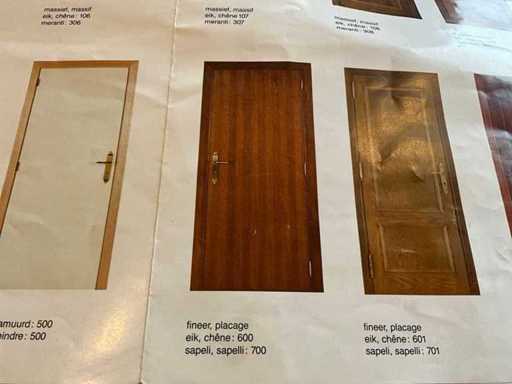 Pype 700 Porte intérieure en bois massif (25x)