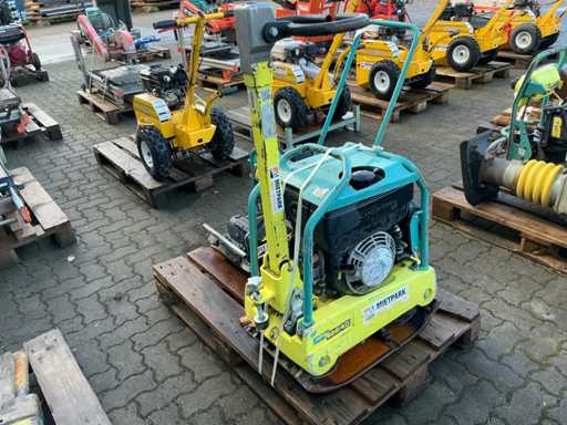 2020 Ammann APR 22/40 Plaque vibrante