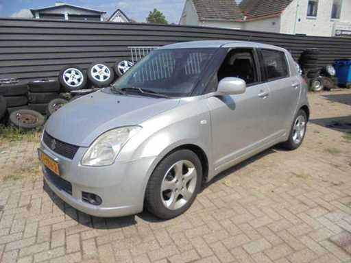 Suzuki - 2007 - Swift - 1.3 Exclusiv - 61-XBN-2