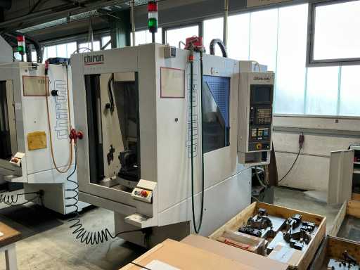 2000 Chiron FZ08 W 4-Axis CNC Machining Center