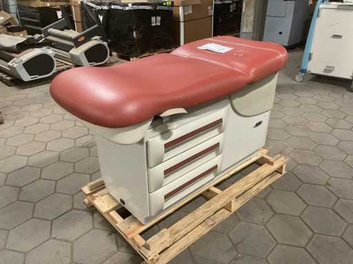 Midmark 604-004 Examination table