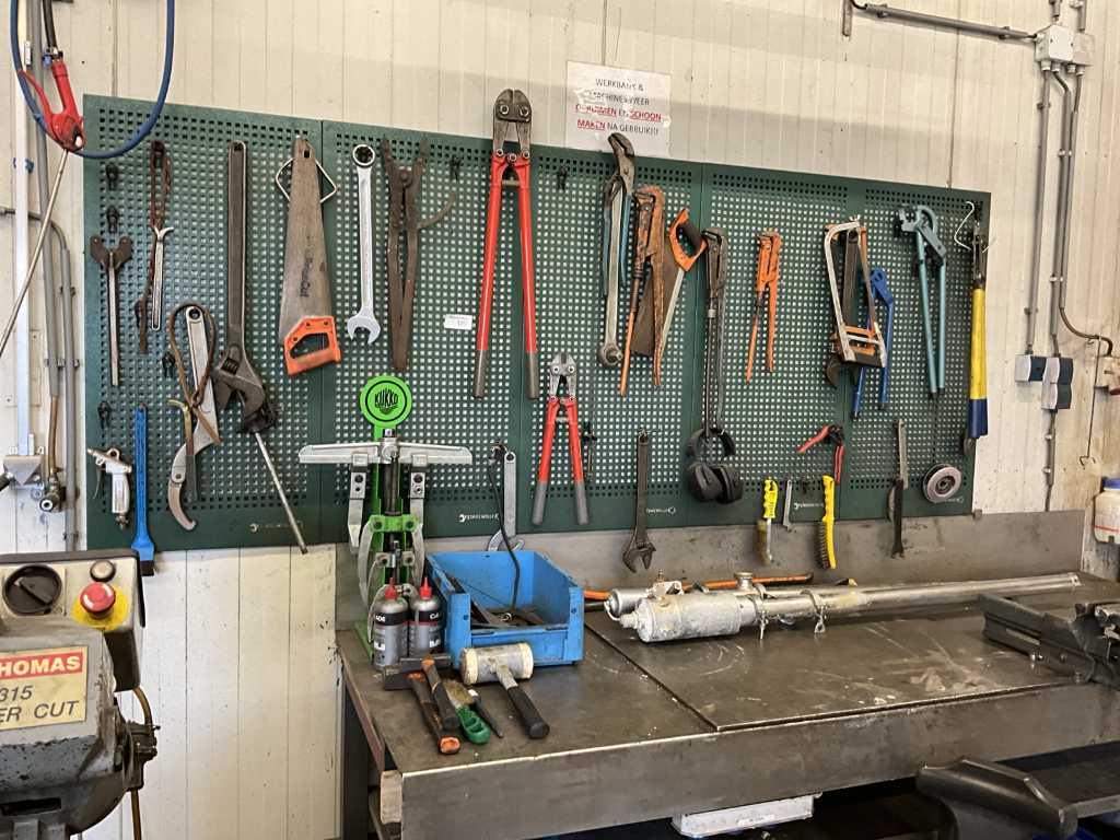 Różne narzędzia ręczne