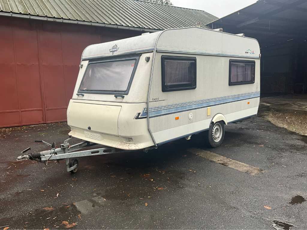 Hobby Classic Caravan