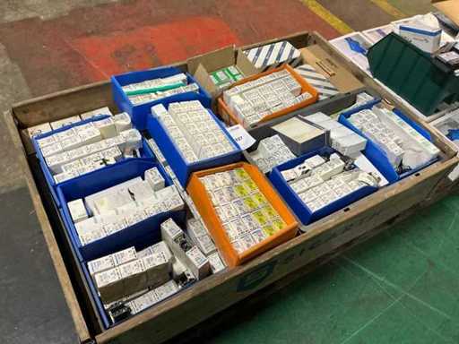 Partij industriële elektro