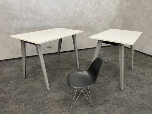 2x Steelcase - vergadertafel 140x80 - barhoogte
