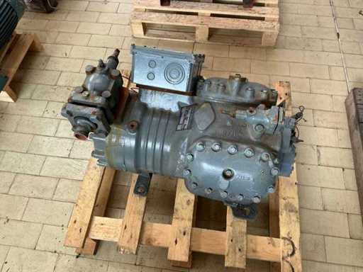 Materials and warehouse stocks