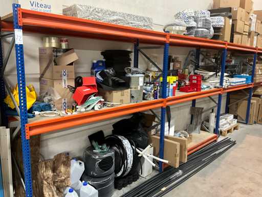 Partia ró?nych materia?ów instalacyjnych