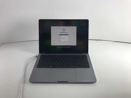 Apple - Macbook Pro 14,2", M1, 16 GB di RAM, 512 GB memoria interna Laptop