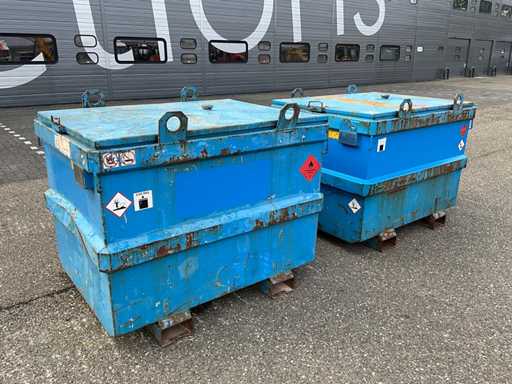 2x Tolsma 1000L Brandstoftank