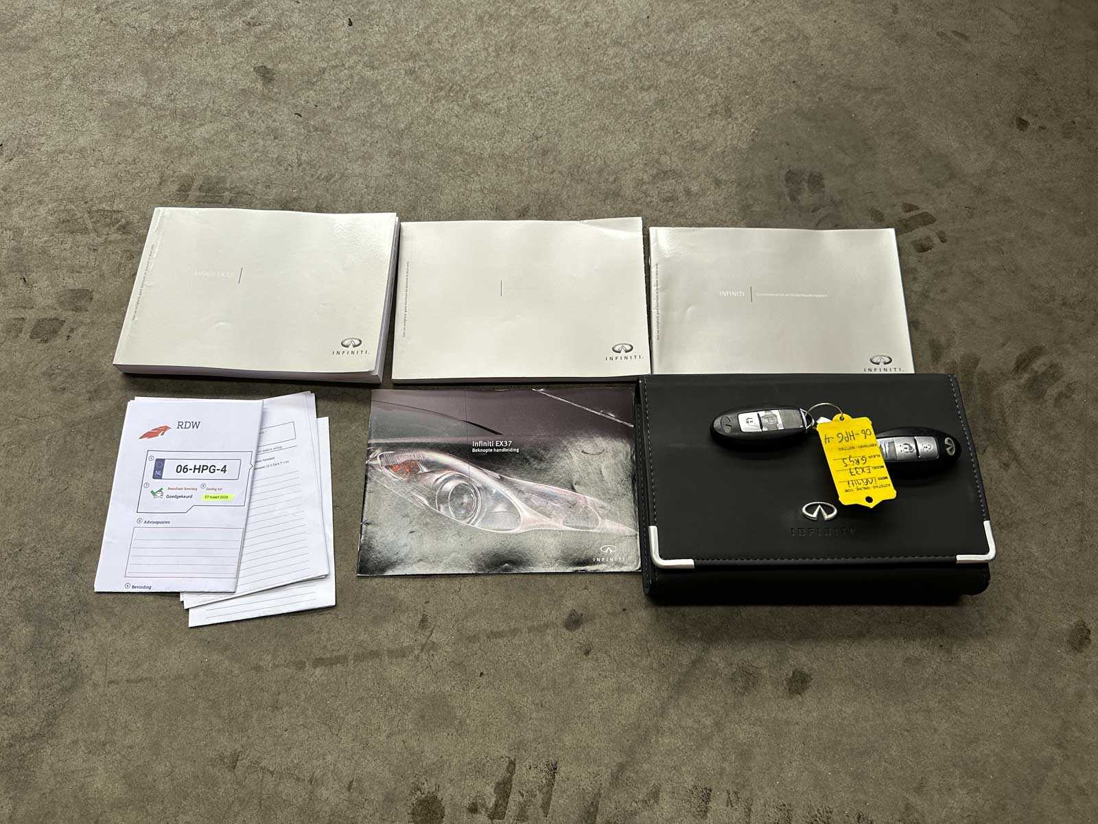 Infiniti EX 37 GT 3.7 V6 AWD 320pk 2009, 06-HPG-4 Youngtimer